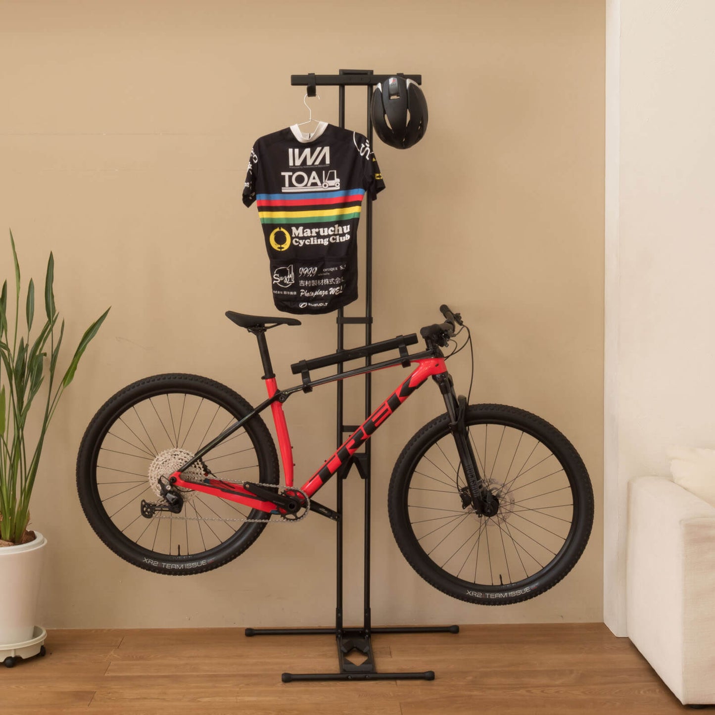 [PreOrder] iWA Tower - Black