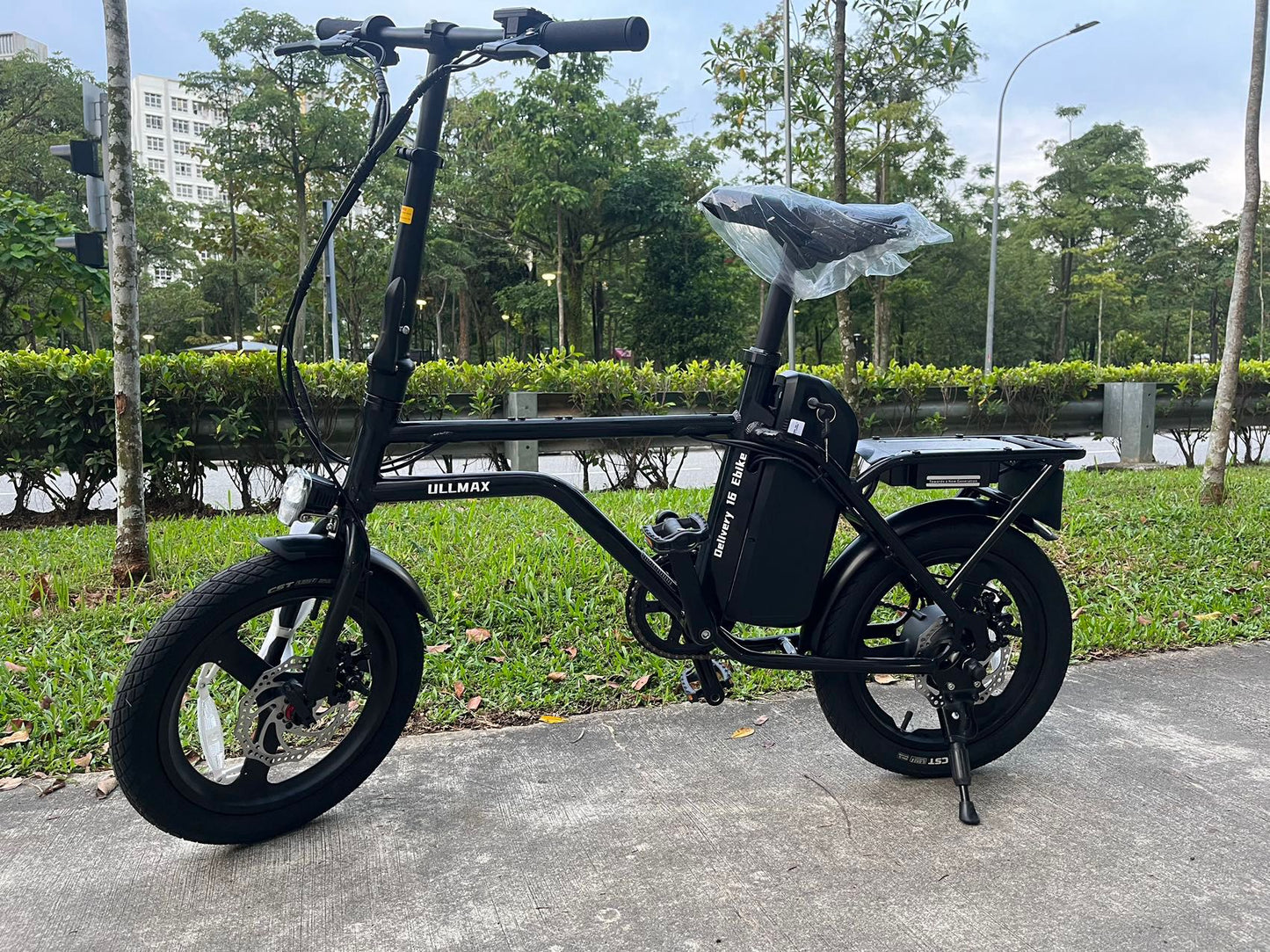 ULLMAX 16" EBIKE - Black (No Battery & kickstand)
