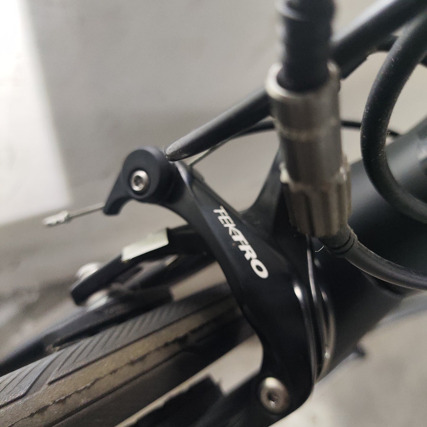 [12] SAVA Colorado Carbon Road Bike [Demo]