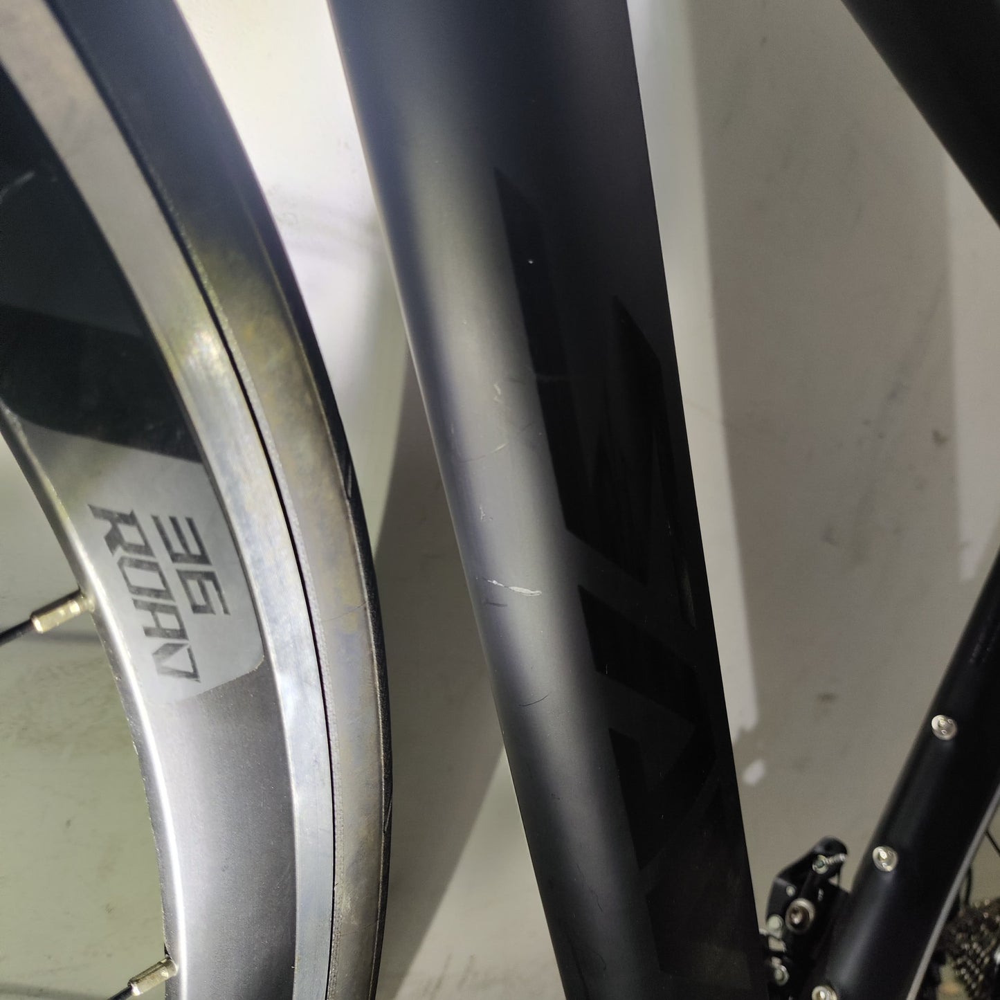 [12] SAVA Colorado Carbon Road Bike [Demo]